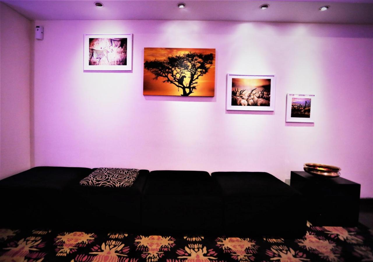 Hotel The Beatle à Bombay Extérieur photo