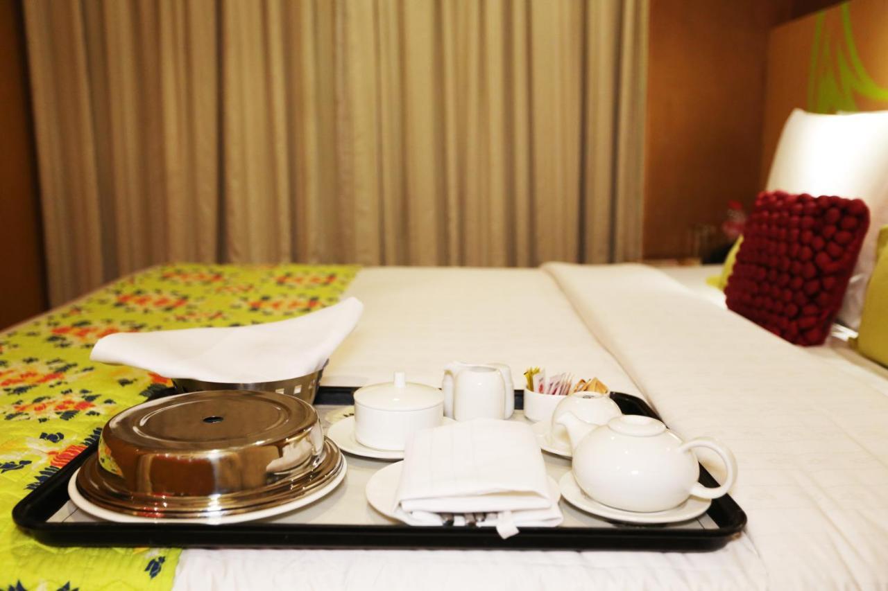 Hotel The Beatle à Bombay Extérieur photo